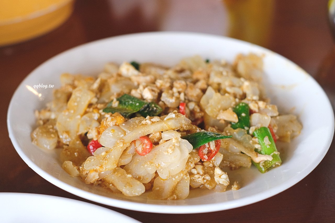 台中石岡︱仙塘跡農園餐廳．半山腰上的景觀農家餐廳，燜鴨、香煎豬肝招牌必點，品嚐客家菜的古早味料理 @QQ的懶骨頭