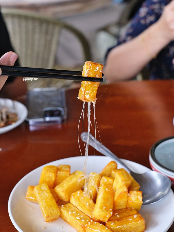 台中石岡︱仙塘跡農園餐廳．半山腰上的景觀農家餐廳，燜鴨、香煎豬肝招牌必點，品嚐客家菜的古早味料理 @QQ的懶骨頭