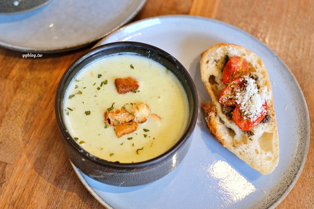 台中西區︱hecho 做咖啡 二店．勤美商圈巷弄內有質感餐館，餐點有水準好吃 @QQ的懶骨頭