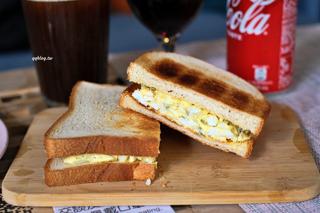 台東關山︱奧維小鎮 吃。住。好生活．關山小鎮裡的老宅咖啡甜點，享受了一個美好的午后時光 @QQ的懶骨頭