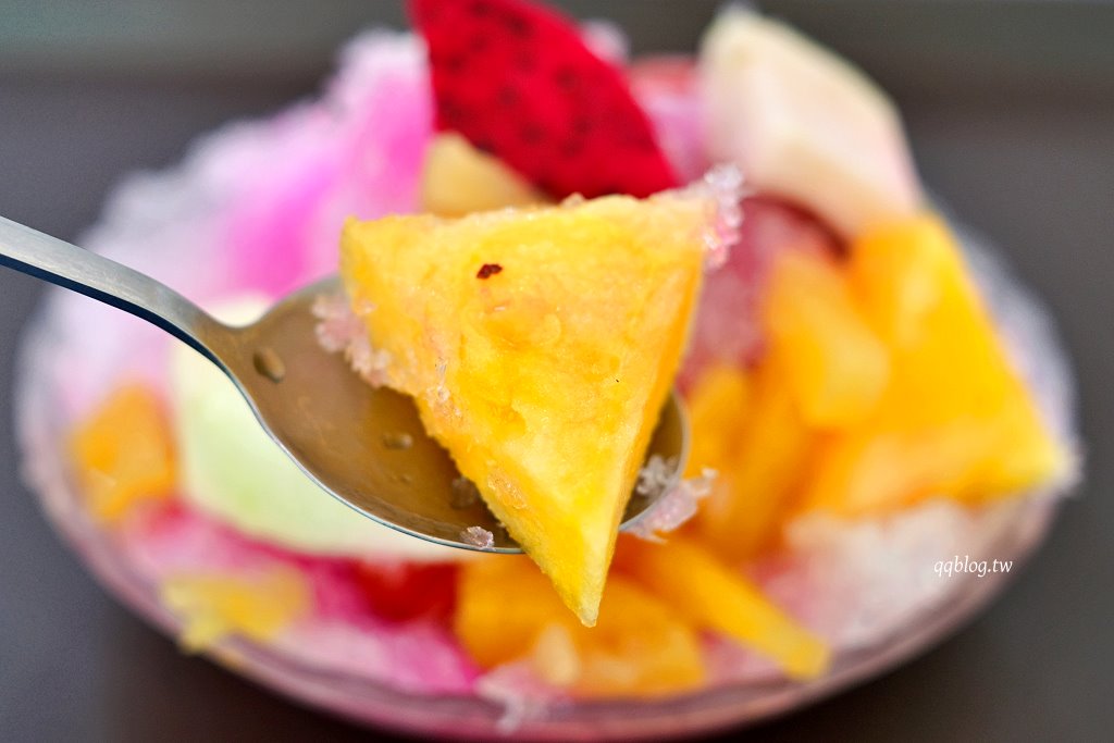 高雄鹽埕︱高雄阿婆仔冰．傳承至第四代近百年歷史的在地傳統冰店 @QQ的懶骨頭