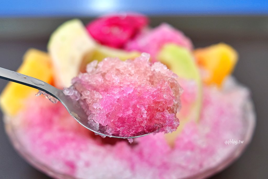 高雄鹽埕︱高雄阿婆仔冰．傳承至第四代近百年歷史的在地傳統冰店 @QQ的懶骨頭