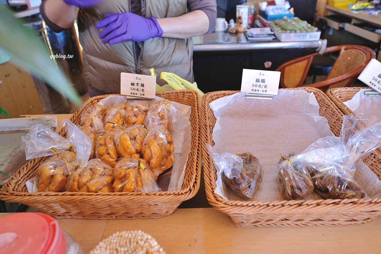 宜蘭大同︱茶之鄉休閒民宿，太平山下專業茶園的好吃滷味、草仔粿 @QQ的懶骨頭