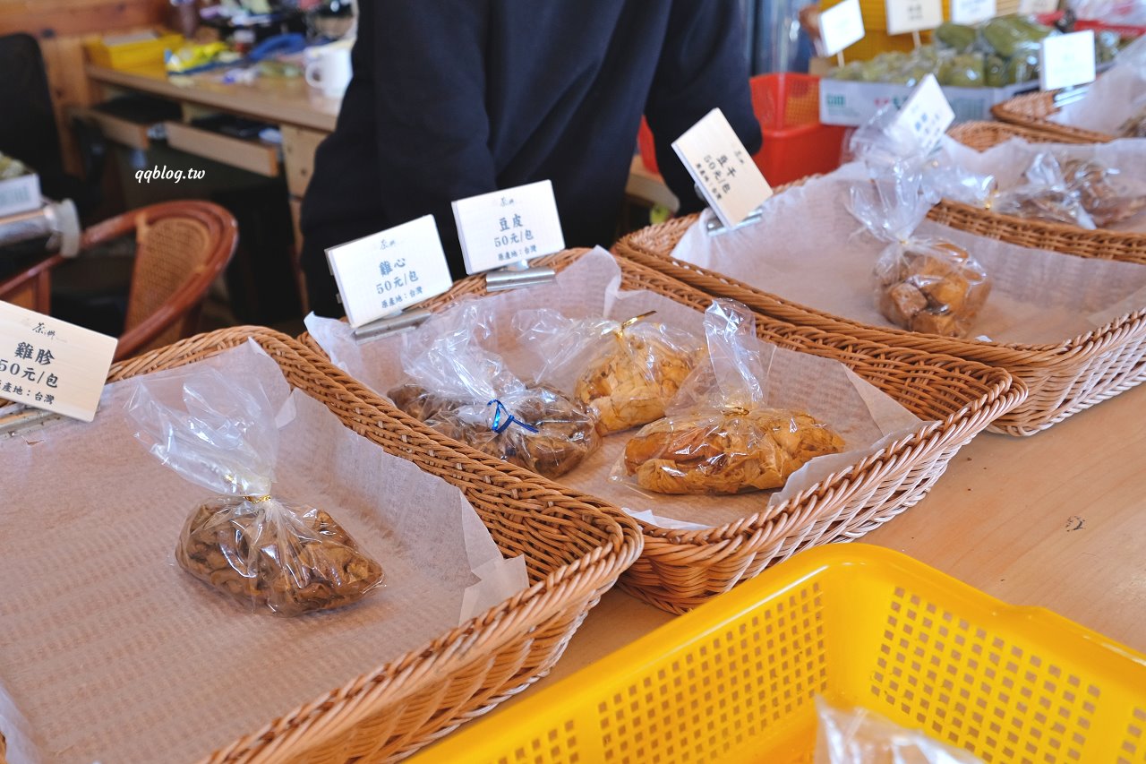 宜蘭大同︱茶之鄉休閒民宿，太平山下專業茶園的好吃滷味、草仔粿 @QQ的懶骨頭