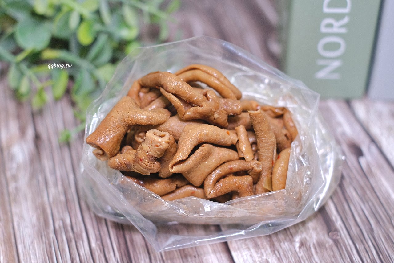 宜蘭大同︱茶之鄉休閒民宿，太平山下專業茶園的好吃滷味、草仔粿 @QQ的懶骨頭