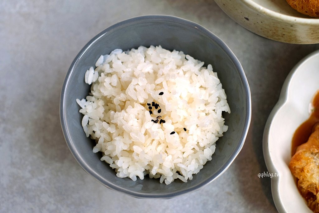 台中西屯︱蒔.瀞 CHER AQUA．台中歌劇院裡的唯美台菜餐廳，經典台菜創新演譯，茶食、下午茶也值得一試 @QQ的懶骨頭