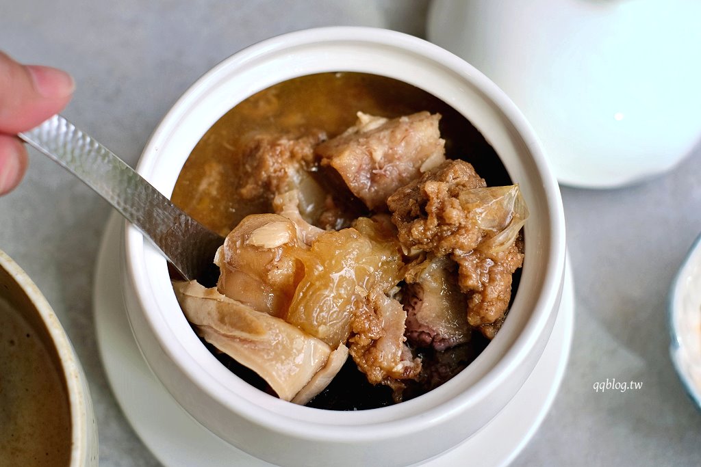 台中西屯︱蒔.瀞 CHER AQUA．台中歌劇院裡的唯美台菜餐廳，經典台菜創新演譯，茶食、下午茶也值得一試 @QQ的懶骨頭