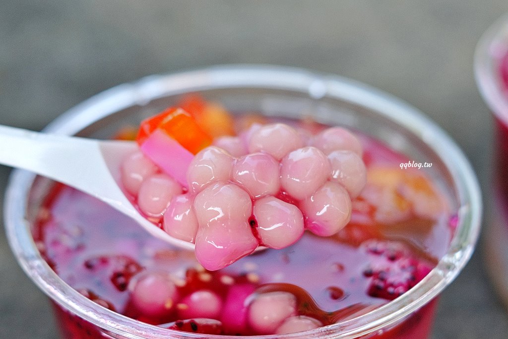 台中北區︱莊董粉行.抖音、IG爆紅的散步美食,夏天吃冰粉,冬天吃藕粉(已歇業) @QQ的懶骨頭 台中北區︱莊董粉行.抖音、IG爆紅的散步美食,夏天吃冰粉,冬天吃藕粉(已歇業) @QQ的懶骨頭