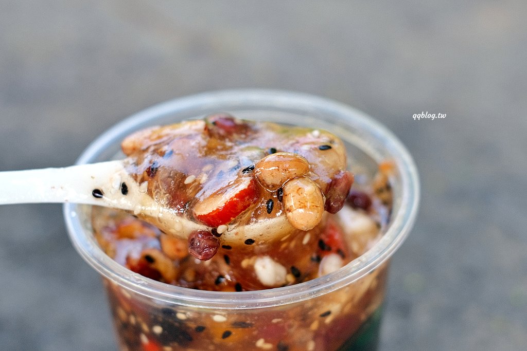 台中北區︱莊董粉行．抖音、IG爆紅的散步美食，夏天吃冰粉，冬天吃藕粉(已歇業) @QQ的懶骨頭