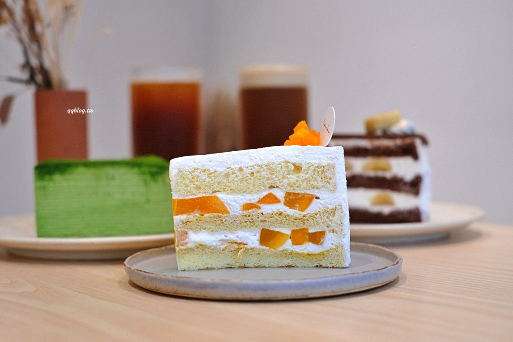 台中北屯︱Lenka蘭卡 崇德店.米白色韓系風格甜點店,千層、戚風蛋糕都好吃 @QQ的懶骨頭 台中北屯︱Lenka蘭卡 崇德店.米白色韓系風格甜點店,千層、戚風蛋糕都好吃 @QQ的懶骨頭