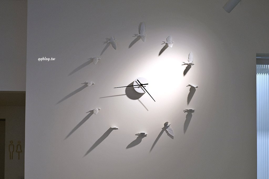 台中北屯︱Lenka蘭卡 崇德店.米白色韓系風格甜點店,千層、戚風蛋糕都好吃 @QQ的懶骨頭 台中北屯︱Lenka蘭卡 崇德店.米白色韓系風格甜點店,千層、戚風蛋糕都好吃 @QQ的懶骨頭