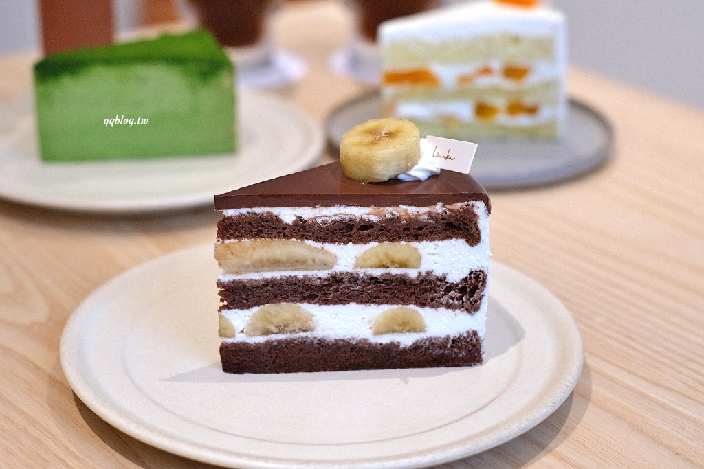 台中北屯︱Lenka蘭卡 崇德店.米白色韓系風格甜點店,千層、戚風蛋糕都好吃 @QQ的懶骨頭 台中北屯︱Lenka蘭卡 崇德店.米白色韓系風格甜點店,千層、戚風蛋糕都好吃 @QQ的懶骨頭
