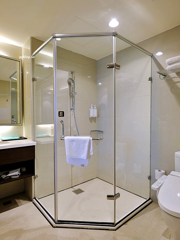 台東住宿︱知本芙儷渡假酒店,房間寬敞舒適,還有游泳池、烤箱和蒸氣室,房價也很可以 @QQ的懶骨頭 台東住宿︱知本芙儷渡假酒店,房間寬敞舒適,還有游泳池、烤箱和蒸氣室,房價也很可以 @QQ的懶骨頭