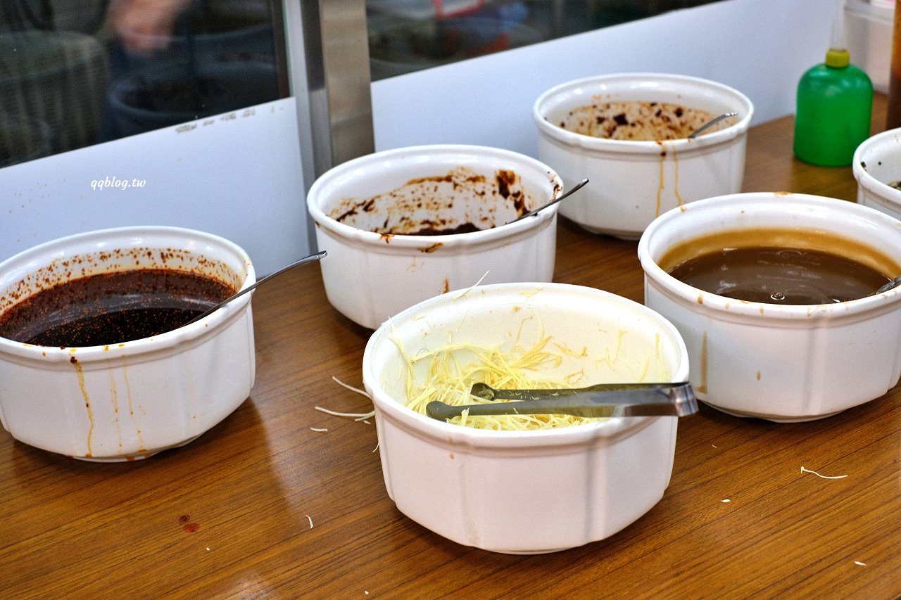 台南安平︱二牛牛肉湯.7:30一路營業到凌晨12:00,想吃牛肉湯不怕找不到地方,台南牛肉湯推薦 @QQ的懶骨頭 台南安平︱二牛牛肉湯.7:30一路營業到凌晨12:00,想吃牛肉湯不怕找不到地方,台南牛肉湯推薦 @QQ的懶骨頭