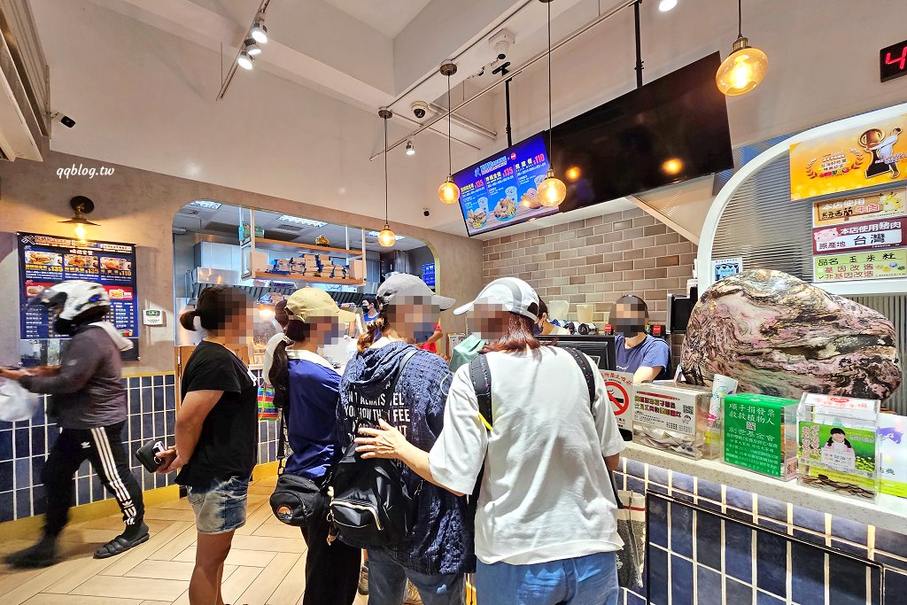 台東︱藍蜻蜓速食專賣店．在地營業超過30年老牌炸雞店，台東必吃炸雞之一 @QQ的懶骨頭