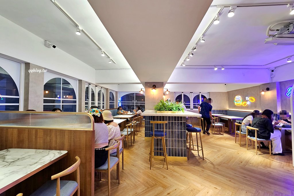 台東︱藍蜻蜓速食專賣店．在地營業超過30年老牌炸雞店，台東必吃炸雞之一 @QQ的懶骨頭