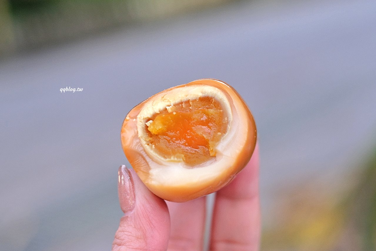 宜蘭大同︱蘭馨粿琴茶粿．營業超過40年的老店，位子不明顯生意卻很好，現包茶粿超軟Q @QQ的懶骨頭