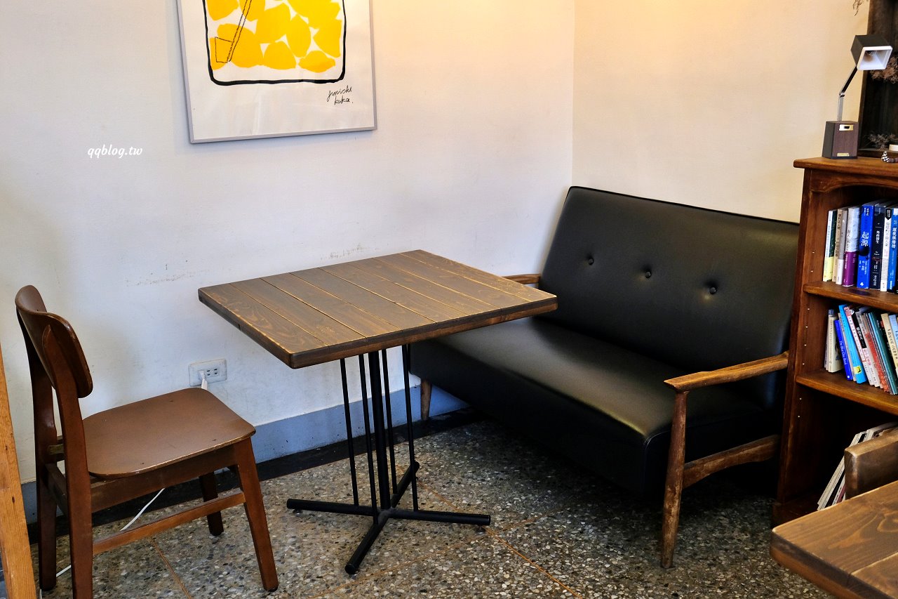 台中南屯∣小麥菓子 Komugi 日式焼菓子專賣．3吋戚風蛋糕口味好，樸實有內涵又好吃 @QQ的懶骨頭