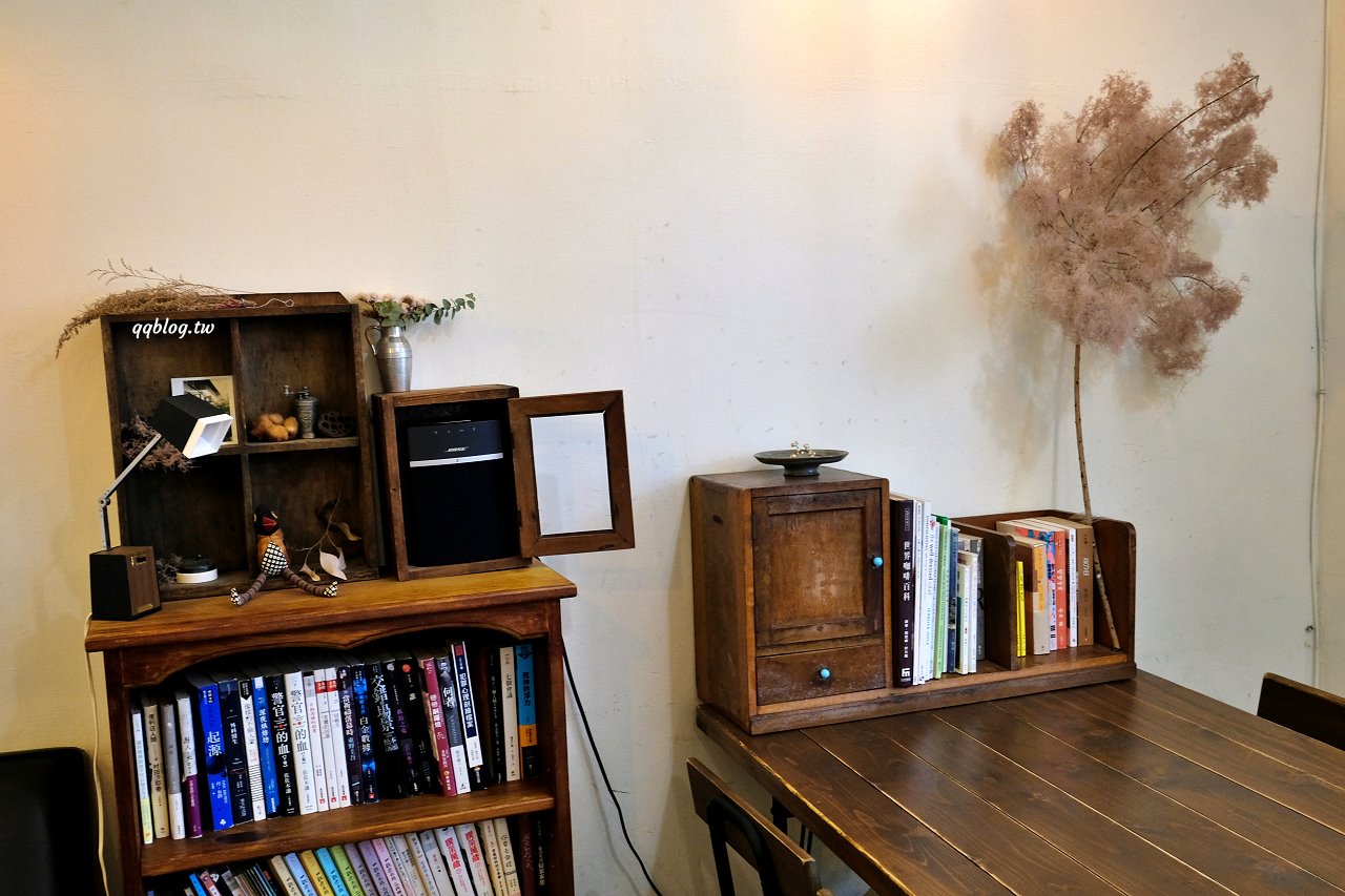 台中南屯∣小麥菓子 Komugi 日式焼菓子專賣．3吋戚風蛋糕口味好，樸實有內涵又好吃 @QQ的懶骨頭