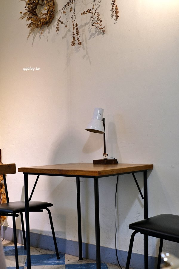 台中南屯∣小麥菓子 Komugi 日式焼菓子專賣．3吋戚風蛋糕口味好，樸實有內涵又好吃 @QQ的懶骨頭