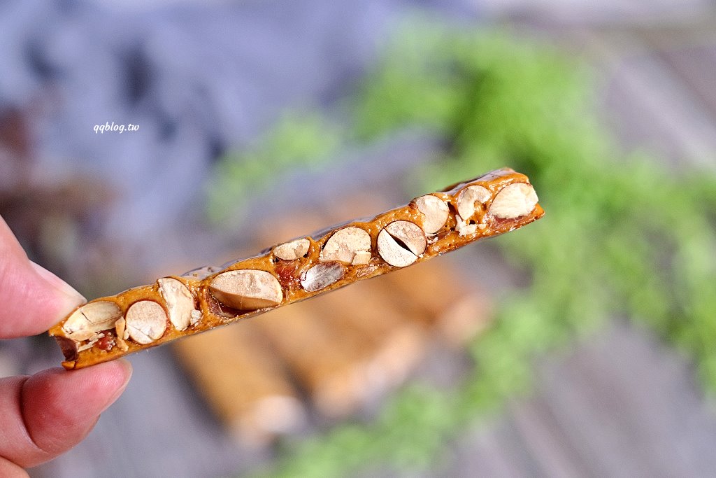 台東關山︱三美西點麵包店．台東70年老店，花生酥、杏仁酥、芝麻酥必買，一口接一口很涮嘴 @QQ的懶骨頭