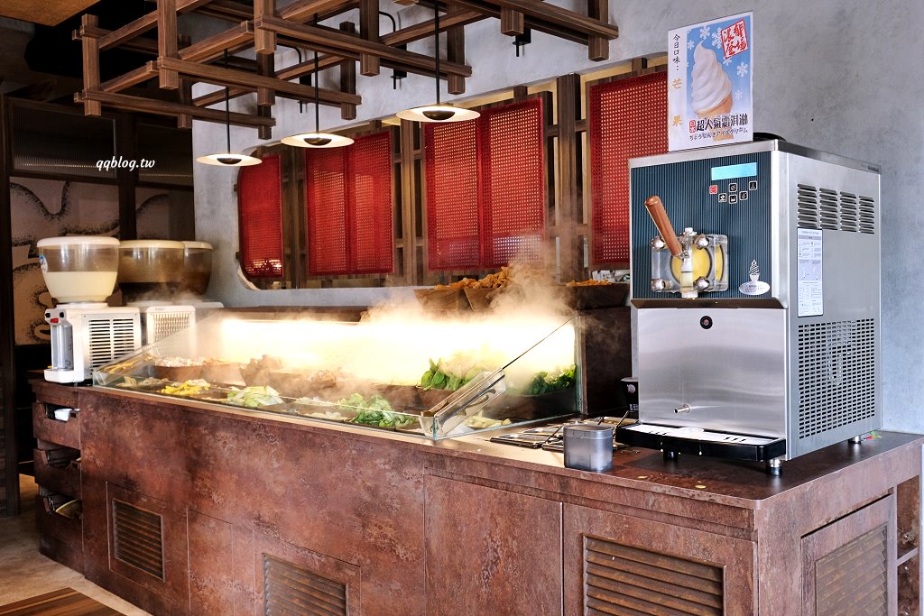 台中沙鹿︱尚石苑石頭火鍋專賣．海線人氣火鍋大改裝，蔬菜、飲料自助吃到飽 @QQ的懶骨頭