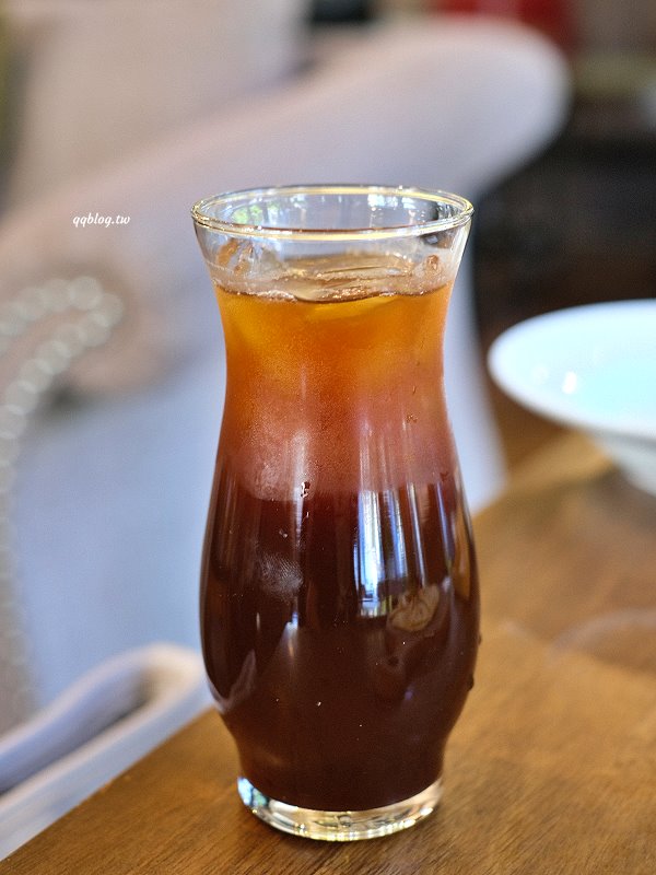 台中南屯︱The Café By 想 台中．座落七期獨棟咖啡館，環境寬敞還有唯美浪漫的落羽松、魚池，聚餐的好選擇 @QQ的懶骨頭