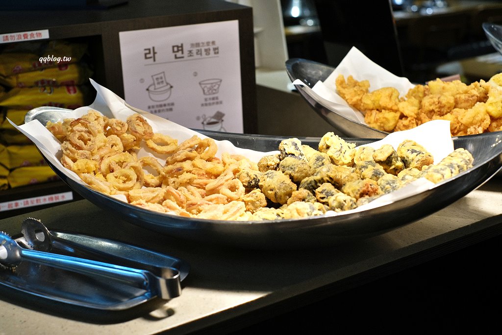 台中北區︱兩餐 두끼 韓國年糕火鍋吃到飽@中友店．349元起吃到飽，一次品嚐年糕火鍋和韓式炒飯 @QQ的懶骨頭