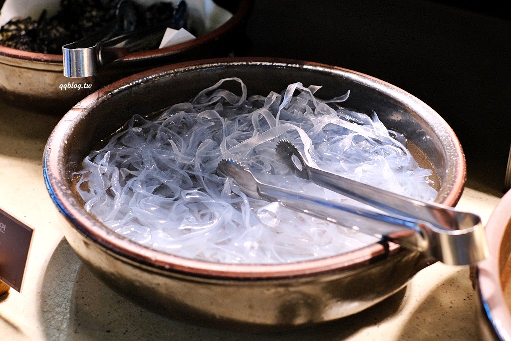 台中北區︱兩餐 두끼 韓國年糕火鍋吃到飽@中友店．349元起吃到飽，一次品嚐年糕火鍋和韓式炒飯 @QQ的懶骨頭