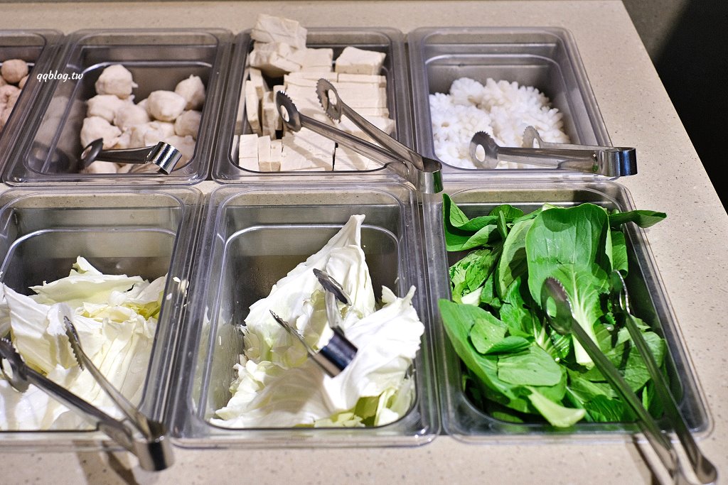 台中北區︱兩餐 두끼 韓國年糕火鍋吃到飽@中友店．349元起吃到飽，一次品嚐年糕火鍋和韓式炒飯 @QQ的懶骨頭