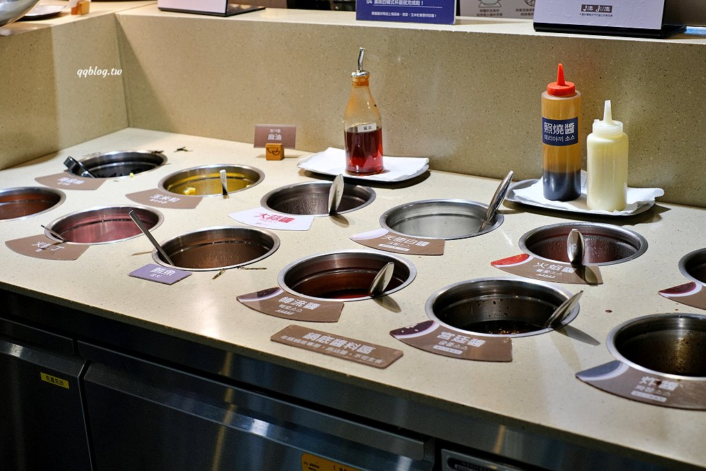 台中北區︱兩餐 두끼 韓國年糕火鍋吃到飽@中友店．349元起吃到飽，一次品嚐年糕火鍋和韓式炒飯 @QQ的懶骨頭