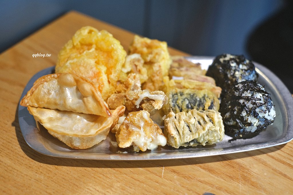 台中北區︱兩餐 두끼 韓國年糕火鍋吃到飽@中友店．349元起吃到飽，一次品嚐年糕火鍋和韓式炒飯 @QQ的懶骨頭