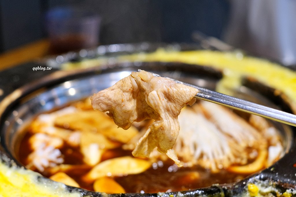 台中北區︱兩餐 두끼 韓國年糕火鍋吃到飽@中友店．349元起吃到飽，一次品嚐年糕火鍋和韓式炒飯 @QQ的懶骨頭