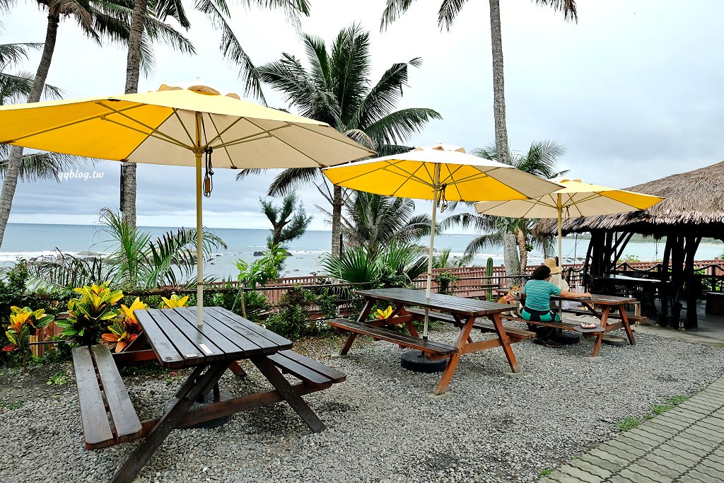 台東卑南︱可可娜咖啡 coconut cafe&#8217;．南洋風景觀海景咖啡館，很有置身在國外的異國風味 @QQ的懶骨頭