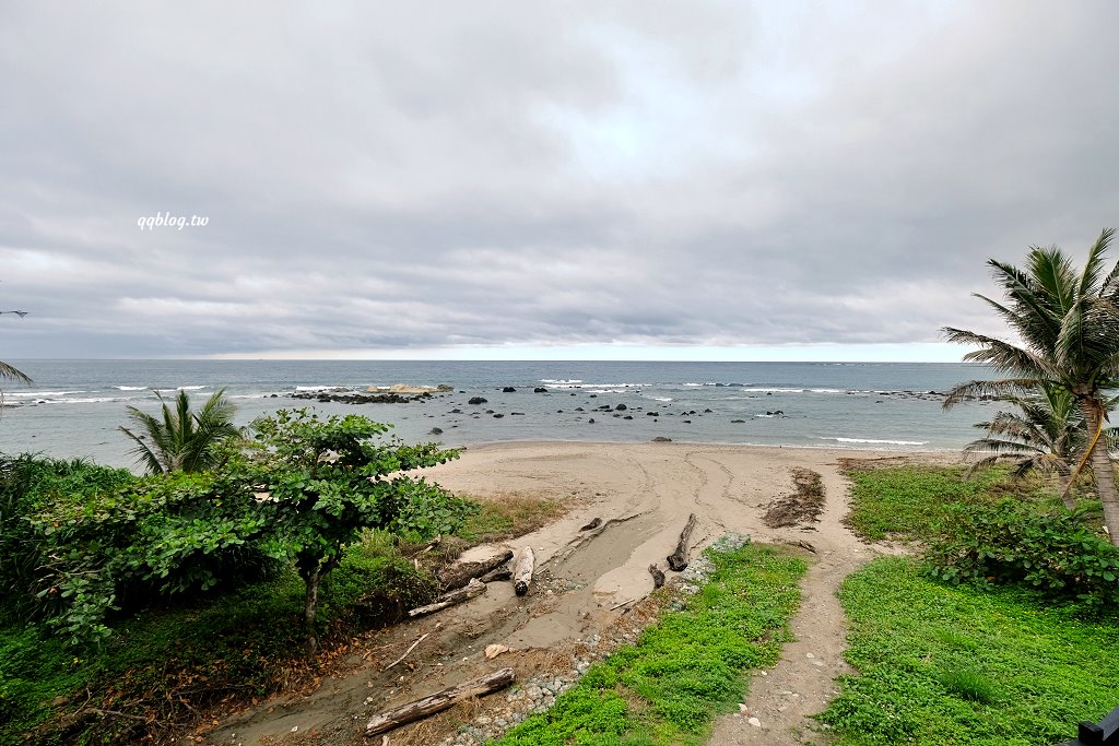 台東卑南︱可可娜咖啡 coconut cafe&#8217;．南洋風景觀海景咖啡館，很有置身在國外的異國風味 @QQ的懶骨頭