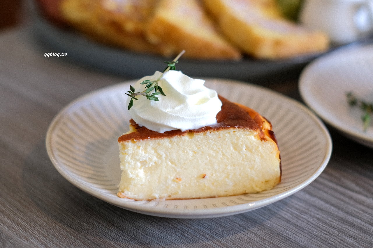 台中北屯︱楓葉咖啡 The Maple Cafe．澳式風格早午餐，全天候供應不管什麼時候都吃得到，大坑、北屯美食推薦 @QQ的懶骨頭