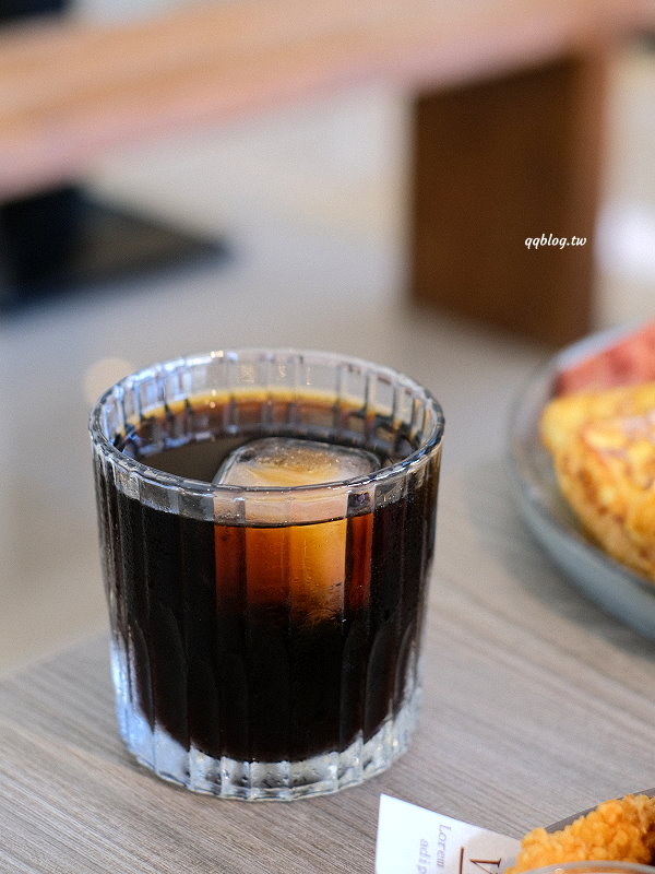 台中北屯︱楓葉咖啡 The Maple Cafe．澳式風格早午餐，全天候供應不管什麼時候都吃得到，大坑、北屯美食推薦 @QQ的懶骨頭