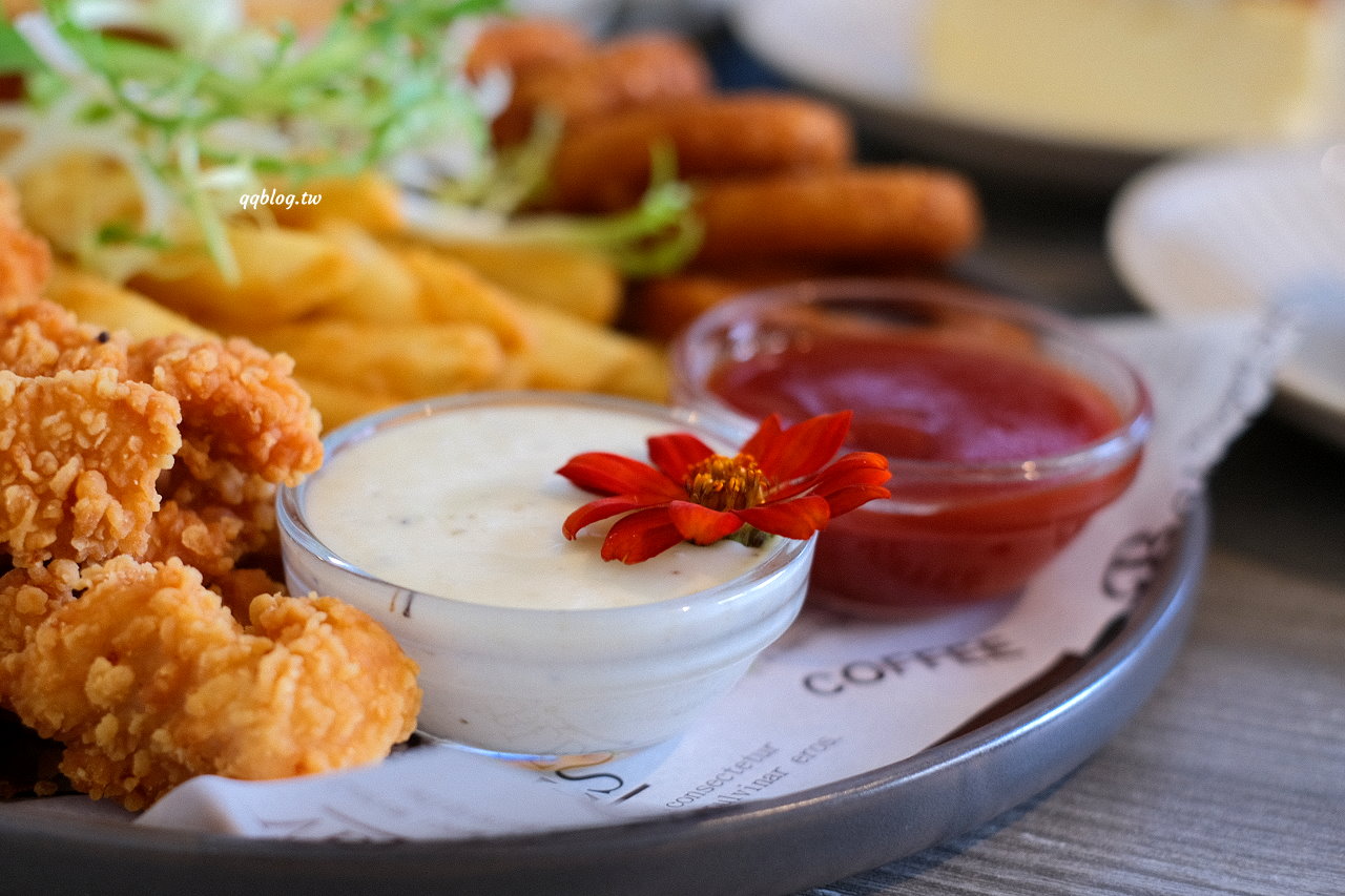 台中北屯︱楓葉咖啡 The Maple Cafe．澳式風格早午餐，全天候供應不管什麼時候都吃得到，大坑、北屯美食推薦 @QQ的懶骨頭