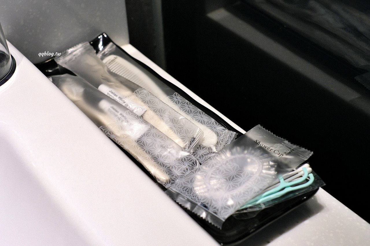 台南安平住宿︱森行旅．2022/8月新開幕，空間質感讓人喜歡，安平住宿推薦 @QQ的懶骨頭