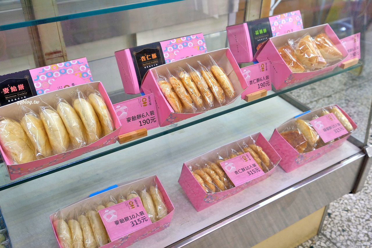 台中豐原︱雪花齋餅行．百年餅店傳統好滋味，百吃不膩的古早味蛋糕捲、雪花月餅，豐原伴手禮推薦 @QQ的懶骨頭