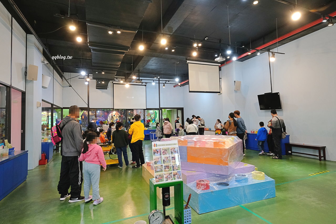 宜蘭蘇澳︱蜡藝蠟筆城堡.宜蘭親子旅遊景點,四項手作DIY玩好玩滿,還有8層樓高的彩虹溜滑梯 @QQ的懶骨頭 宜蘭蘇澳︱蜡藝蠟筆城堡.宜蘭親子旅遊景點,四項手作DIY玩好玩滿,還有8層樓高的彩虹溜滑梯 @QQ的懶骨頭