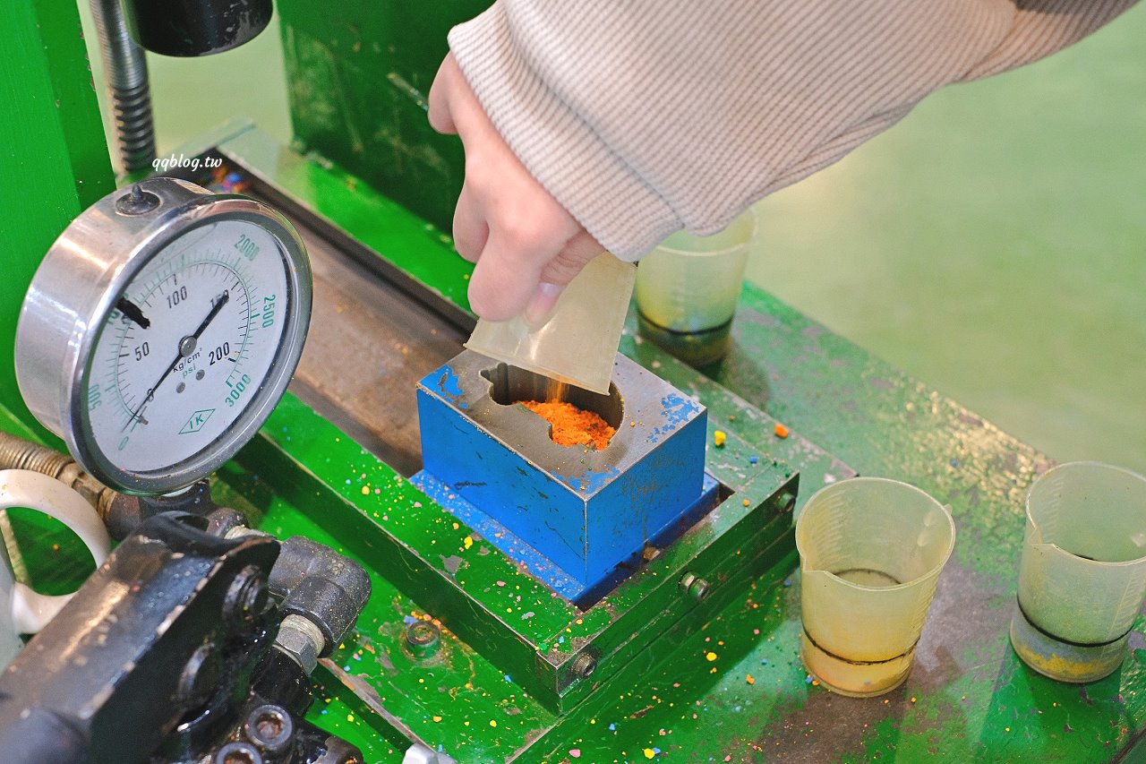 宜蘭蘇澳︱蜡藝蠟筆城堡.宜蘭親子旅遊景點,四項手作DIY玩好玩滿,還有8層樓高的彩虹溜滑梯 @QQ的懶骨頭 宜蘭蘇澳︱蜡藝蠟筆城堡.宜蘭親子旅遊景點,四項手作DIY玩好玩滿,還有8層樓高的彩虹溜滑梯 @QQ的懶骨頭