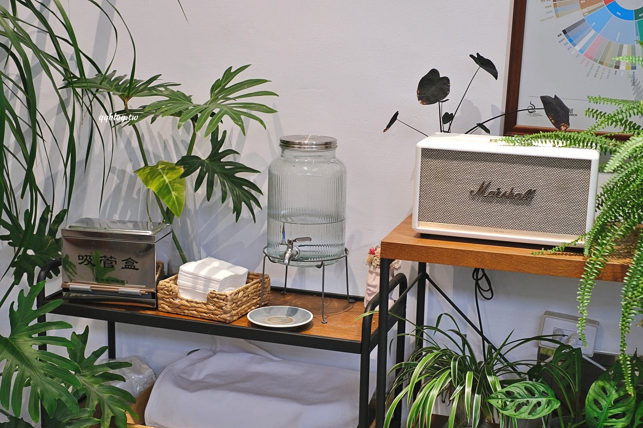 台中沙鹿︱初咖啡 The Origin Coffee Roaster in Shalu．從嘉義搬回到沙鹿的韓風咖啡館，自家烘焙咖啡豆，手作甜點也好吃 @QQ的懶骨頭