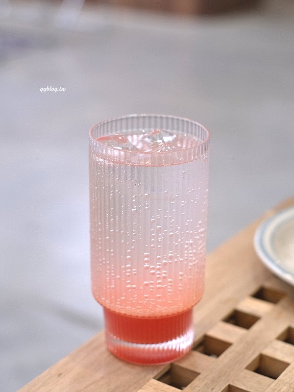 台中沙鹿︱初咖啡 The Origin Coffee Roaster in Shalu．從嘉義搬回到沙鹿的韓風咖啡館，自家烘焙咖啡豆，手作甜點也好吃 @QQ的懶骨頭