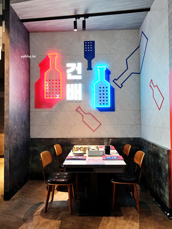 台中西屯︱初瓦韓式料理．王品集團和五星韓籍主廚合作的新品牌，還有霜淇淋吃到飽 @QQ的懶骨頭