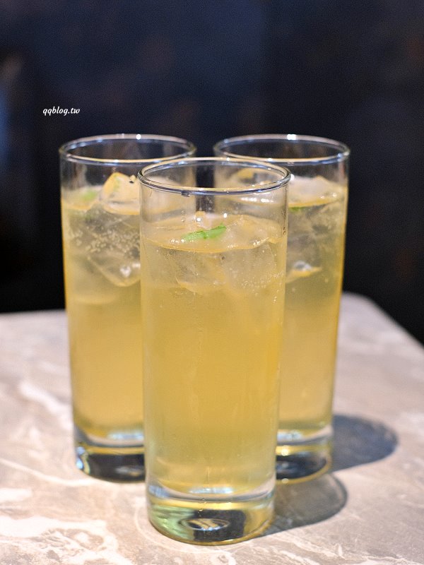 台中西屯︱初瓦韓式料理．王品集團和五星韓籍主廚合作的新品牌，還有霜淇淋吃到飽 @QQ的懶骨頭