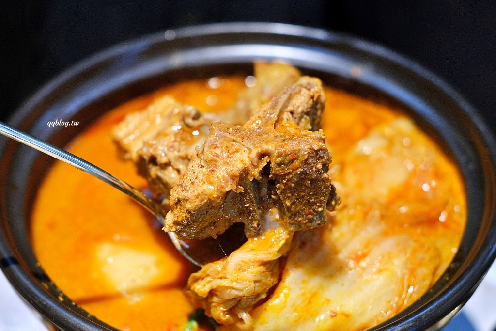 台中西屯︱初瓦韓式料理．王品集團和五星韓籍主廚合作的新品牌，還有霜淇淋吃到飽 @QQ的懶骨頭