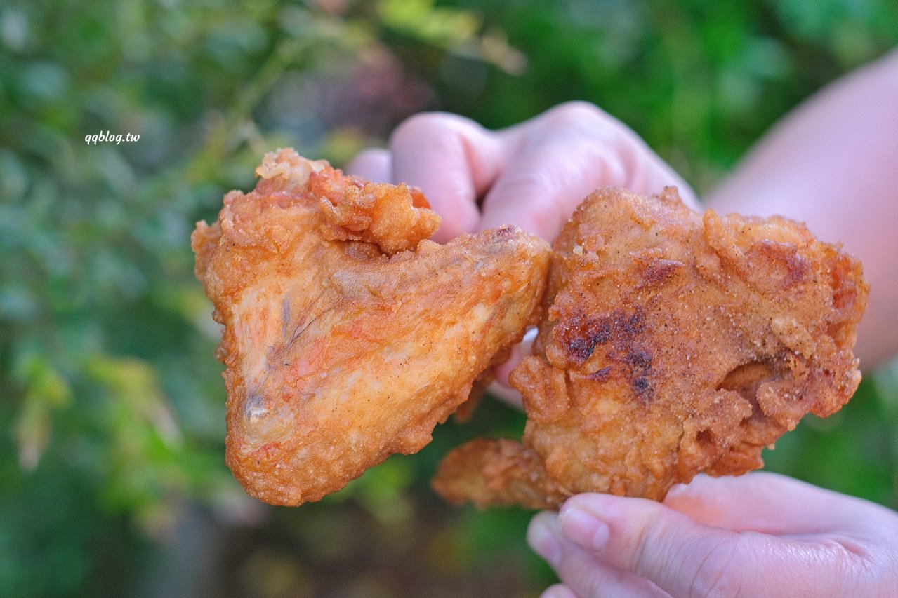 台中大雅︱大雅無名炸雞．麵衣輕薄又酥脆，讓人吮指回味，家樂福超市前 @QQ的懶骨頭