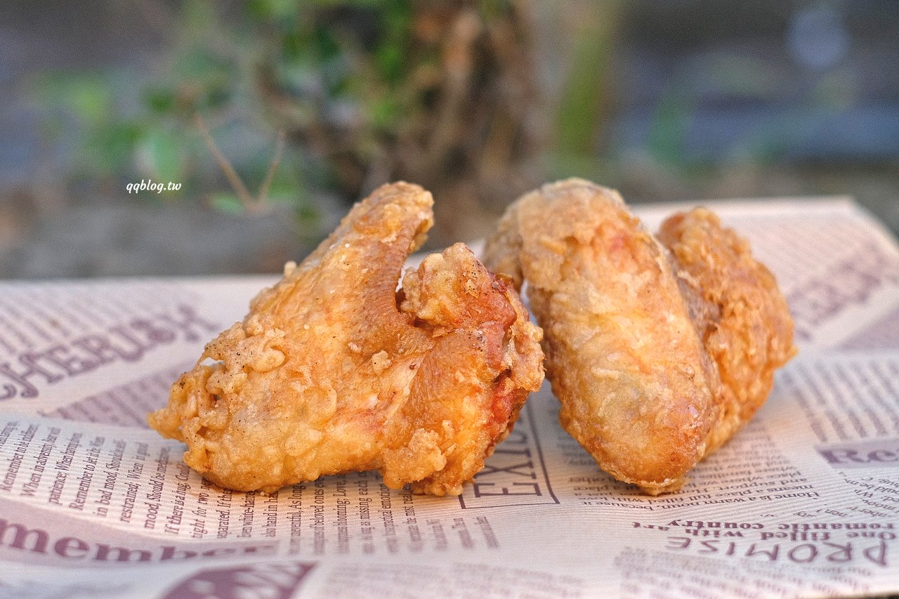 台中大雅︱大雅無名炸雞．麵衣輕薄又酥脆，讓人吮指回味，家樂福超市前 @QQ的懶骨頭