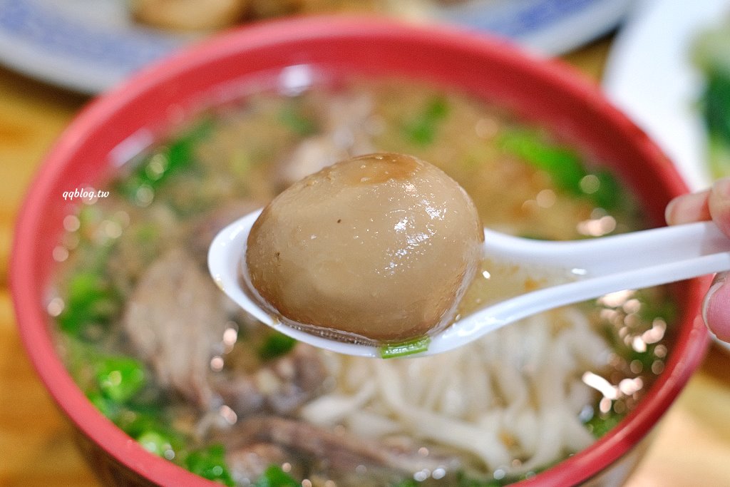 苗栗三義︱鄉村小吃店．三義人氣麵店之一，用餐時間人潮滿滿滿 @QQ的懶骨頭
